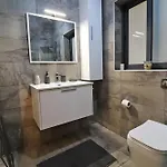 Seaside Hideaway 2br Walk To Sea * St. Paul's Bay