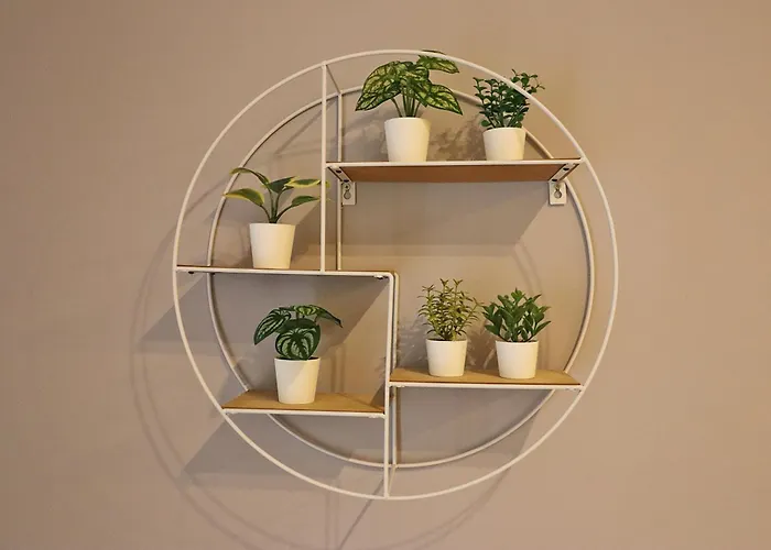 Seaside Hideaway 2br Walk To Sea *